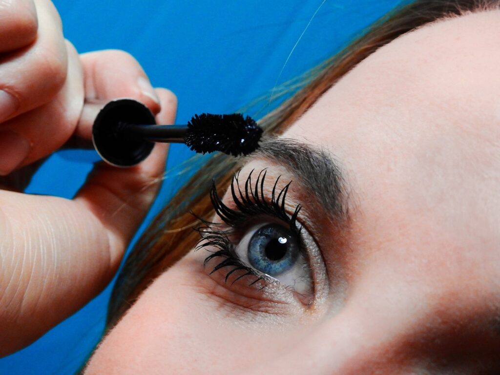 face, eyes, pupil, eyelashes, woman, female, person, make up, melted, cosmetics, beauty, feminine, mascara, beautiful, eyelashes, eyelashes, make up, make up, mascara, mascara, mascara, mascara, mascara