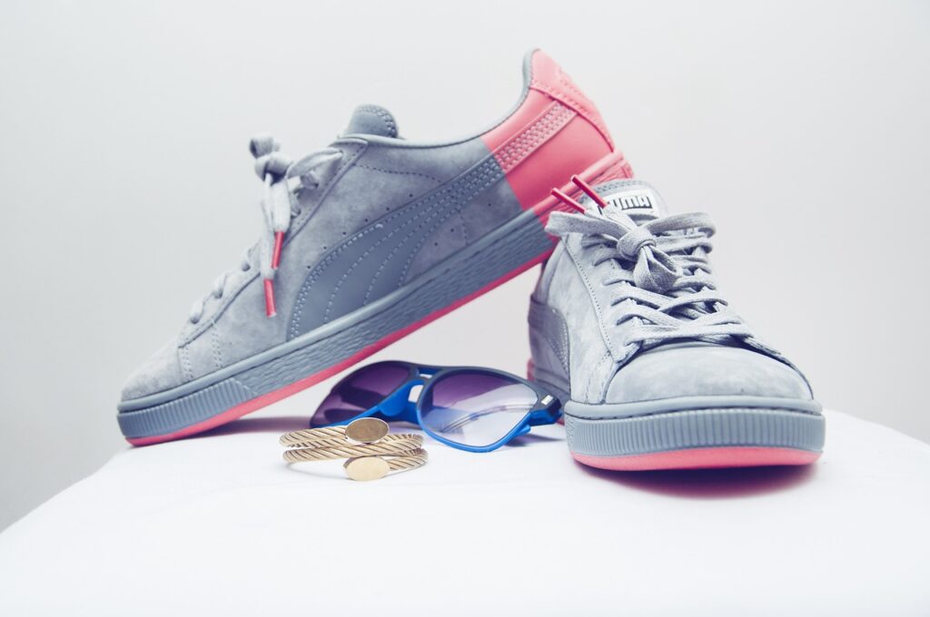 puma, dove, sneakers, shoes, sneakerhead, jewelry, sunglasses, studio shot, puma, puma, puma, puma, puma, sneakers, sneakers, shoes