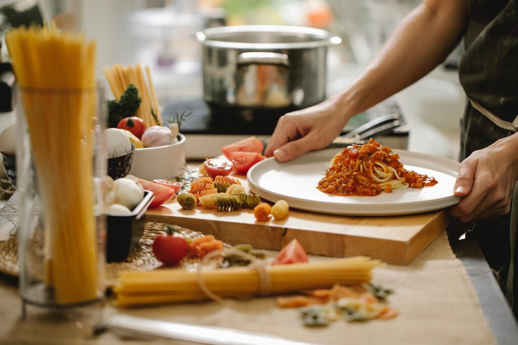 Present the Joy of Cooking with Online Cooking Classes for Your Loved Ones