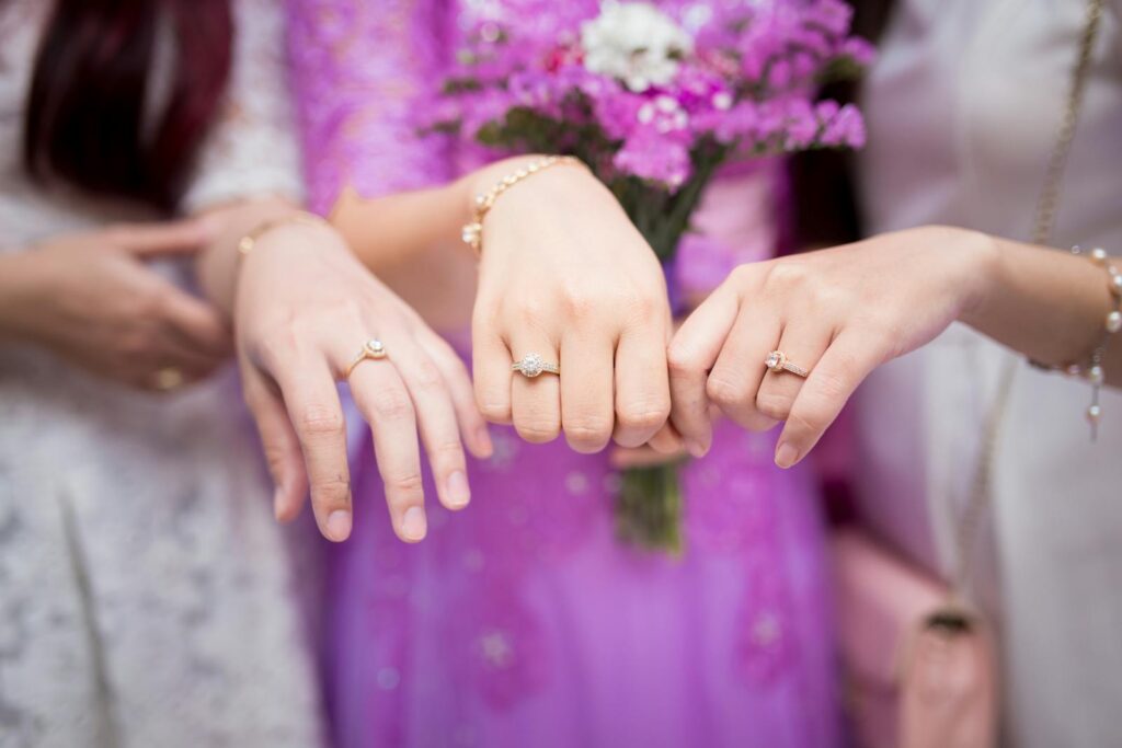 The Trend of Lavender: The Wedding Dress Color Popular in 2025