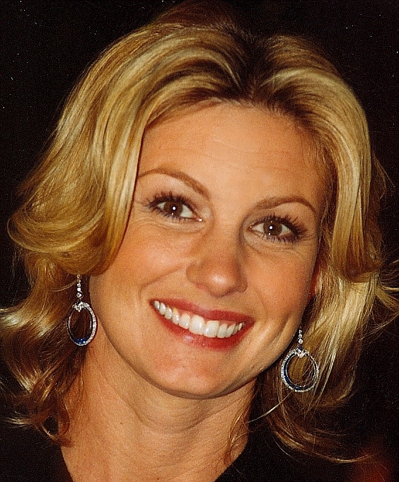 Unpacking Faith Hill’s Incredible Journey: The Life, Loves, and Transformations of a Country Icon That Still Turn Heads