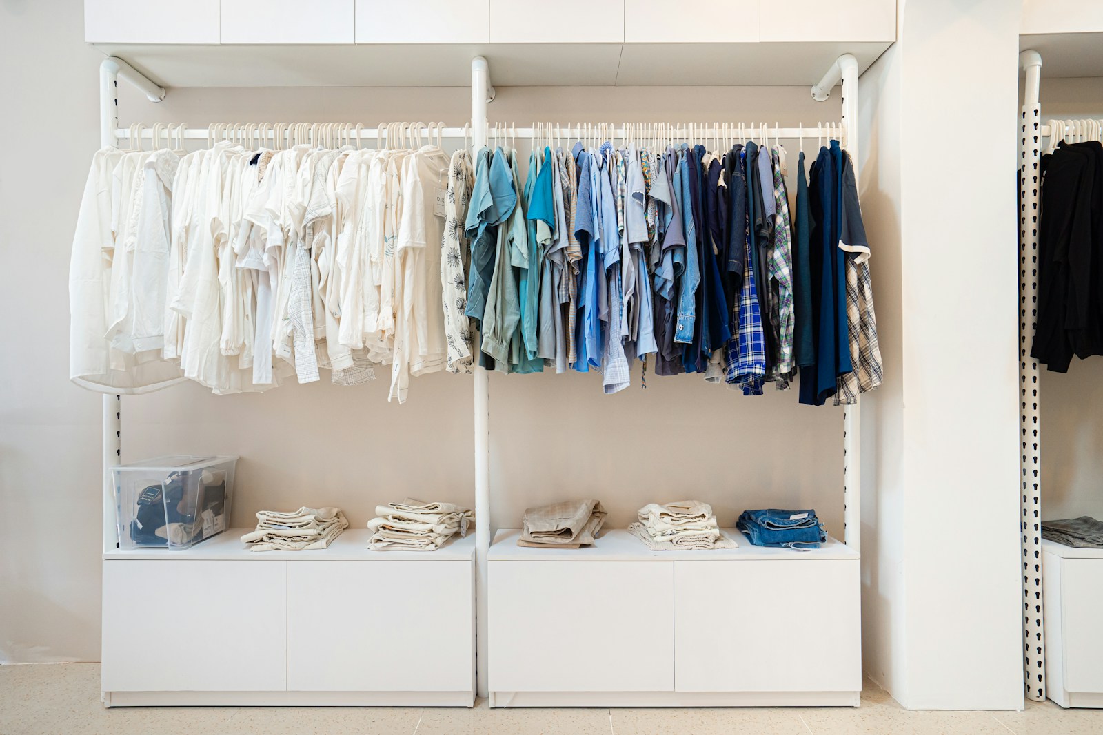 6 Capsule Wardrobe Essentials Women Often Overlook