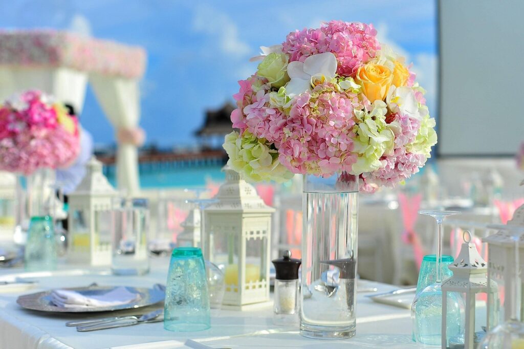 flowers, vase, beautiful flowers, reception, table, table setting, centerpiece, flower vase, floral arrangement, flower arrangement, bloom, blossom, decor, decorations, nature, florist, maldives, resort, wedding, wedding setup, florist, maldives, maldives, wedding, wedding, flower wallpaper, wedding, wedding, flower background, wedding