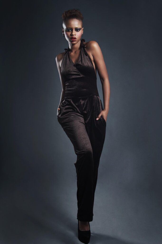 model, fashion, jumpsuit, black, woman, beautiful, lips, glamour, girl, lipstick, style, make-up, lady, luxury, vogue, portrait, female, hair, young, studio, afro american, blue fashion, blue beauty, blue model, blue portrait, blue hair, blue lips, blue lady