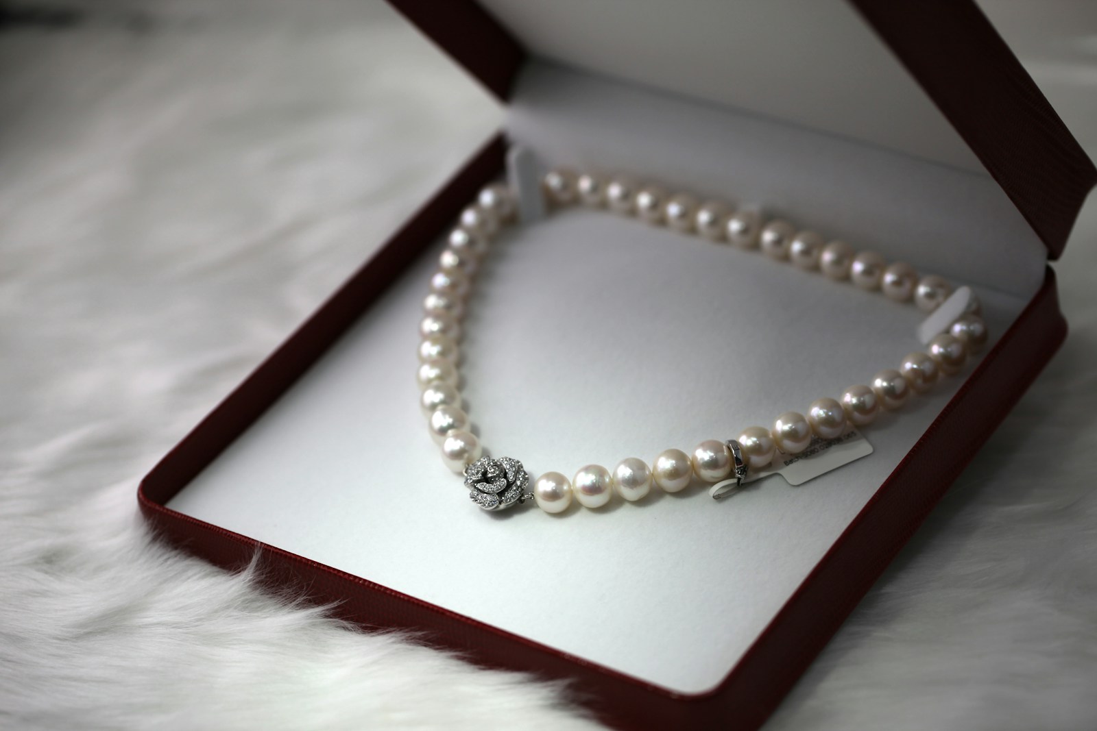 The Top 5 Jewelry Trends for Fall 2025 You Can’t Miss