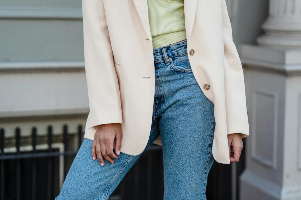 5 Stylish and Expert-Approved Ways to Make Jeans Business Casual