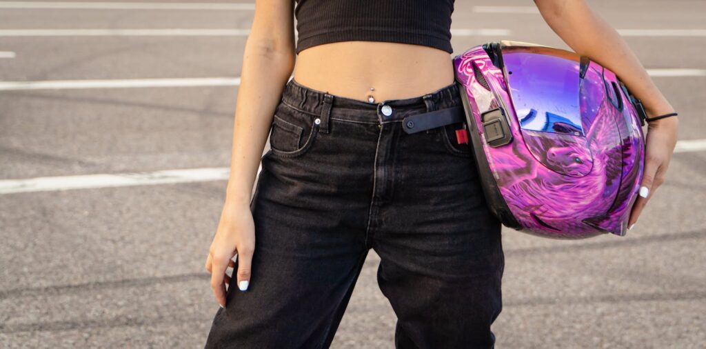 9 Chic Black Jeans Outfits Every Woman Needs to Try in 2025