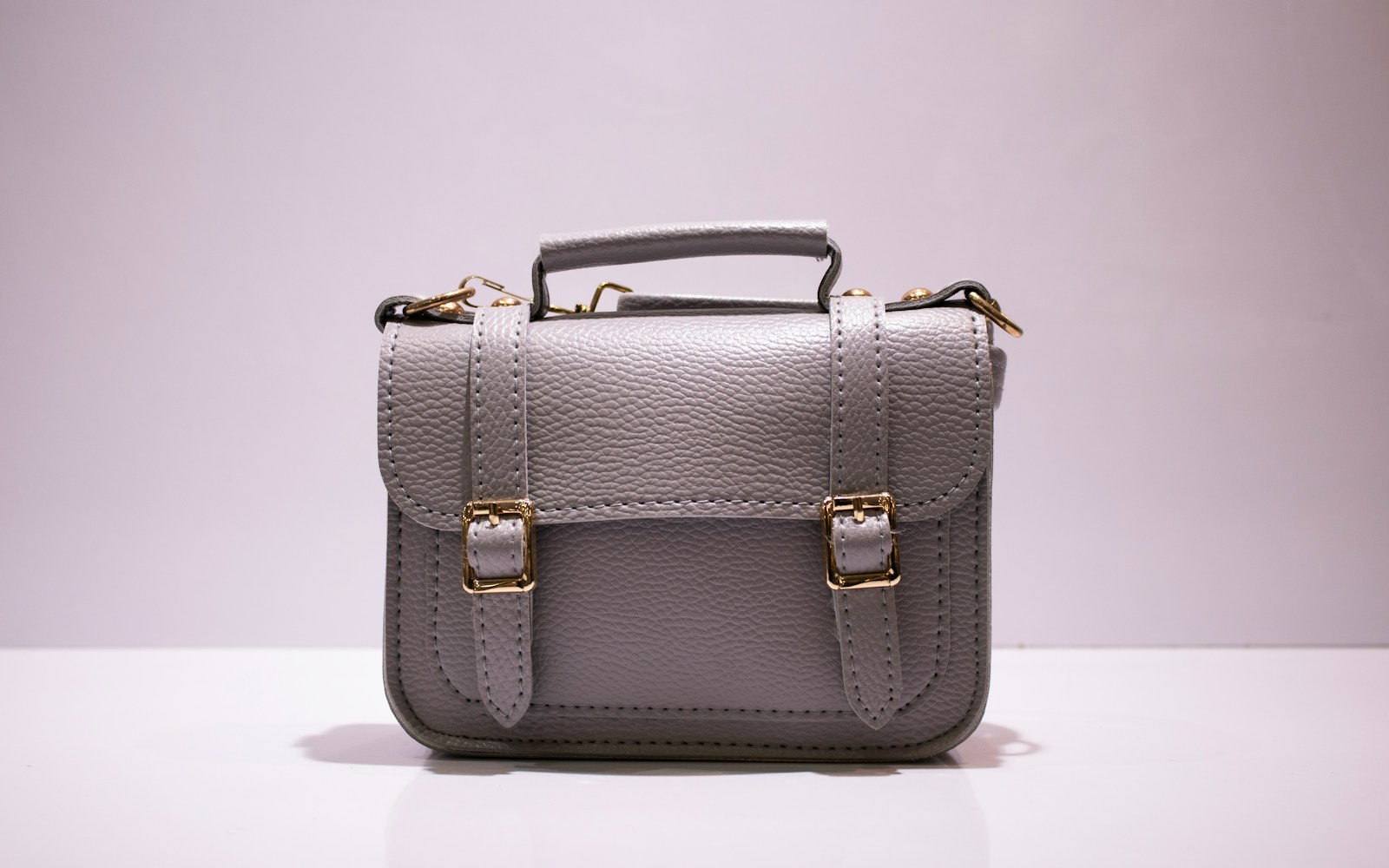 Unlock Your Style: 5 Must-See Handbag Trends Dominating 2025