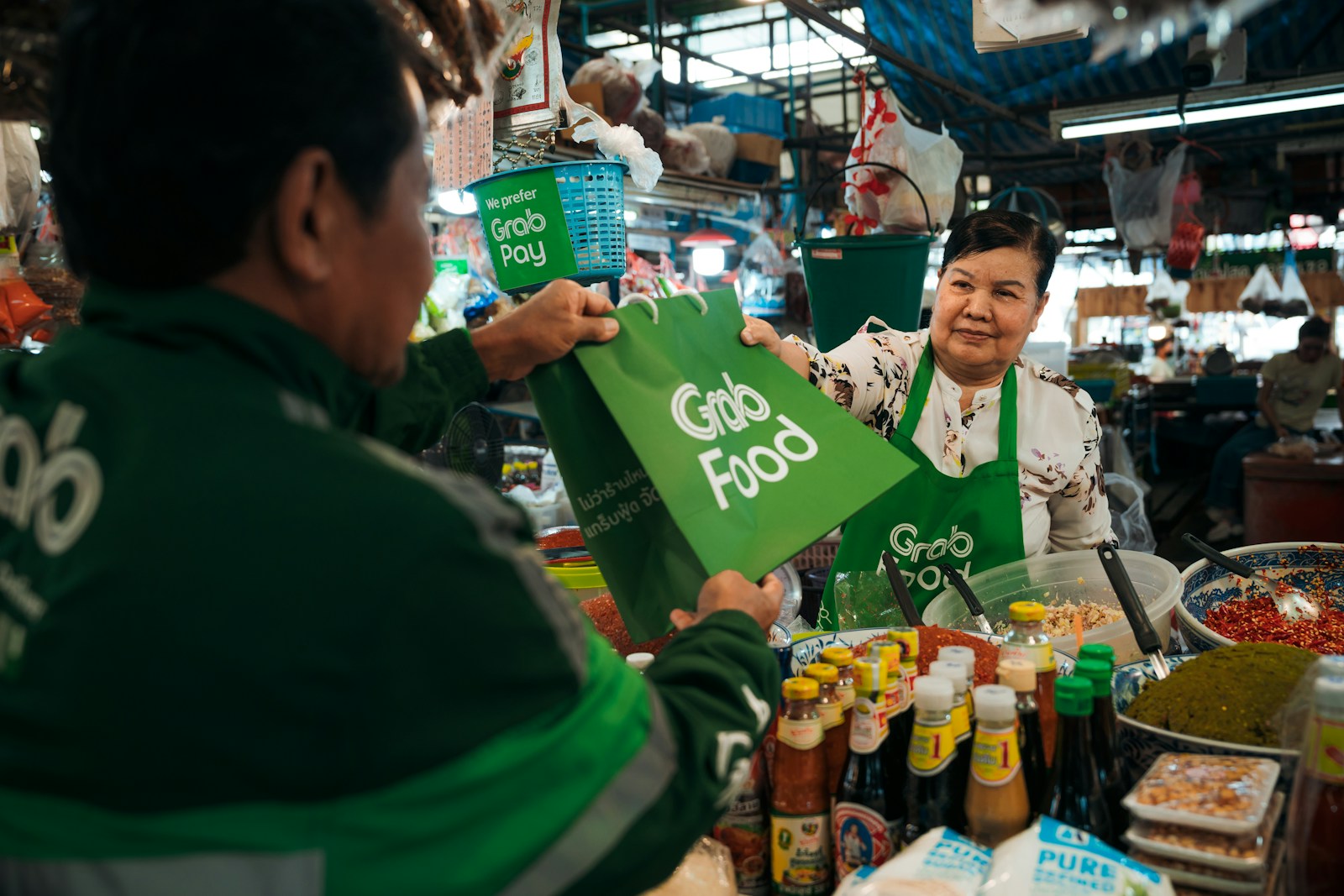 Giant Grapples with Rising Theft, Closing Philadelphia Store Amid Challenges