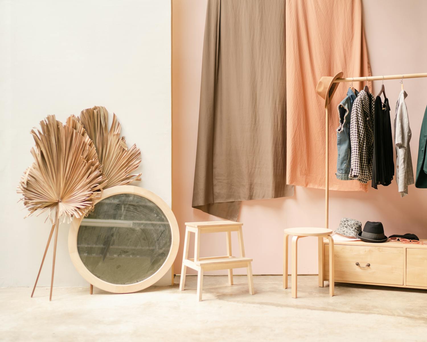 Your Effortless Wardrobe Starts Here: 5 Basic Pieces You’ll Live In