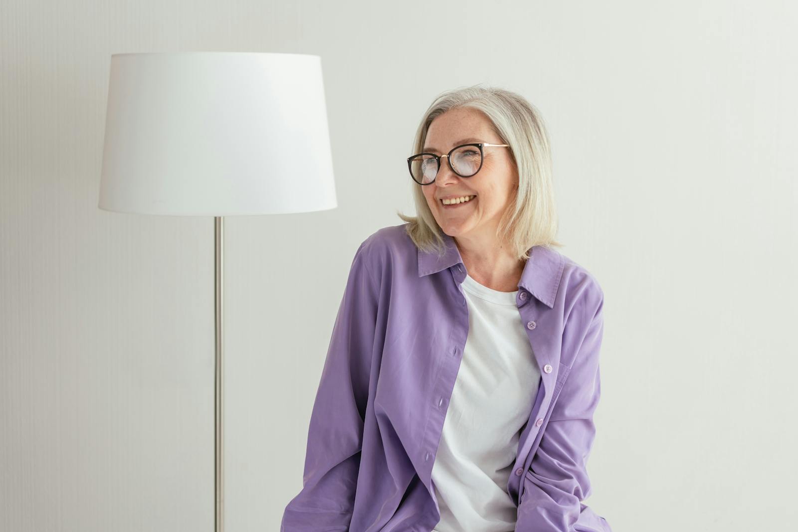 21 Effortless Ways to Dress Down After 50 and Still Look Stunningly Chic