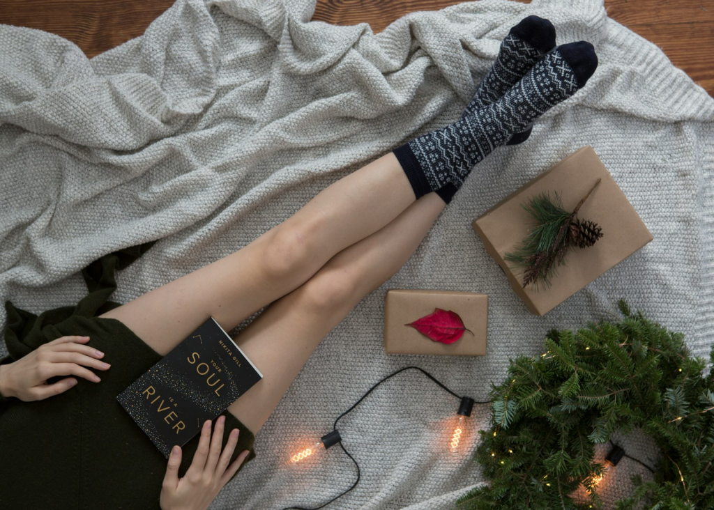 Fashion’s New Essentials: From Statement Socks to Total Tassels, Redefining Style in Detail