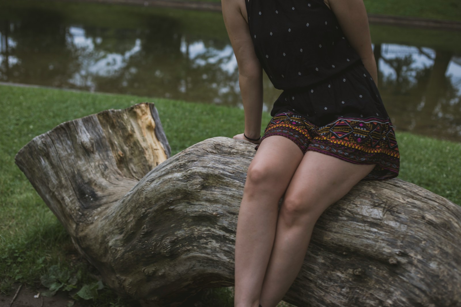 5 Quiet Luxury Outfits Every Petite Woman Must Try
