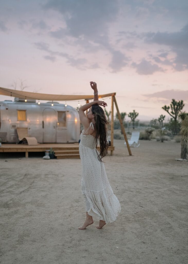 The Bohemian Revival: How 1970s Boho Fashion Is Redefining Modern Style