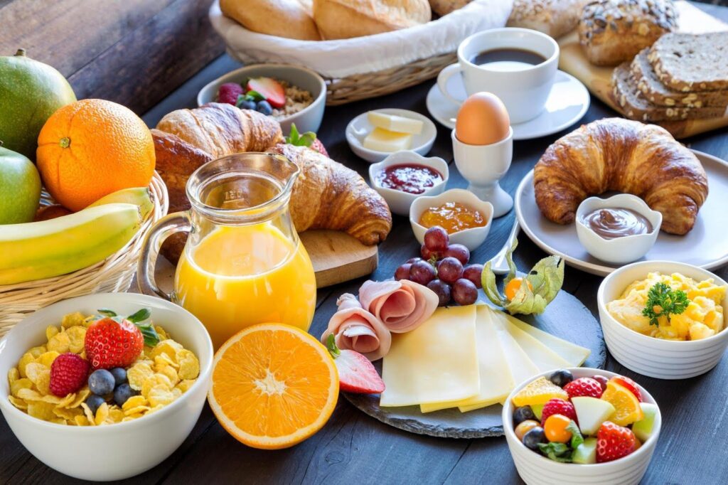 Breakfast Brilliance: Energizing Mornings with Leftover Fruit