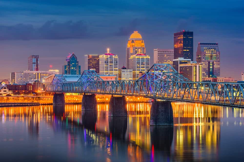 Kentucky: A Bourbon, Bluegrass, and Beauty Extravaganza