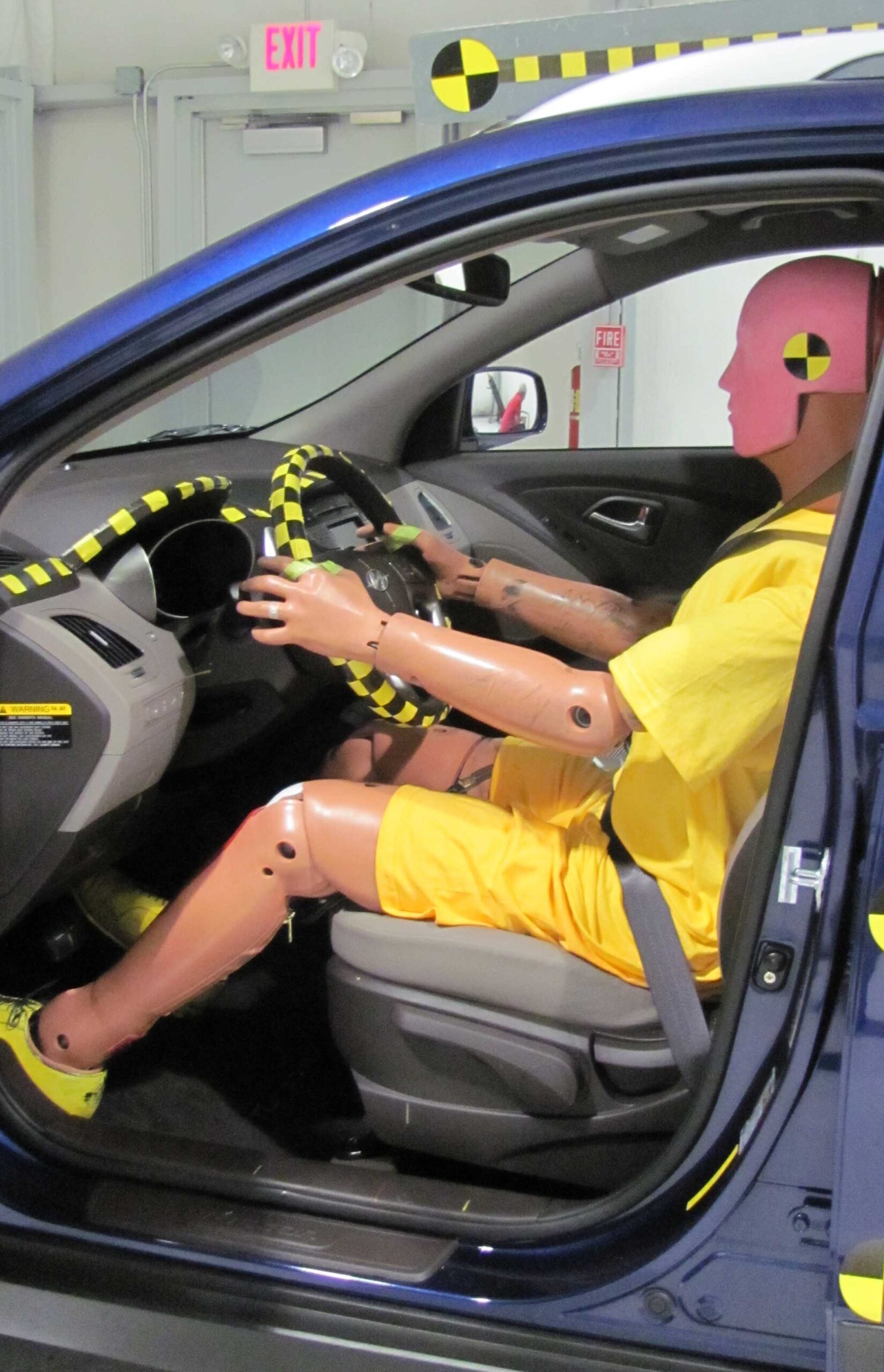 Most Automakers Fail First IIHS Semi-Autonomous System Safety Tests