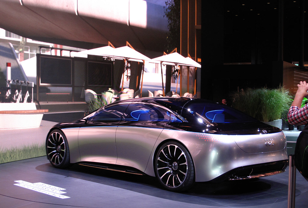 Mercedes EQS Electric Sedan: Futuristic Luxury, 56-inch Screen, and Tesla Rival