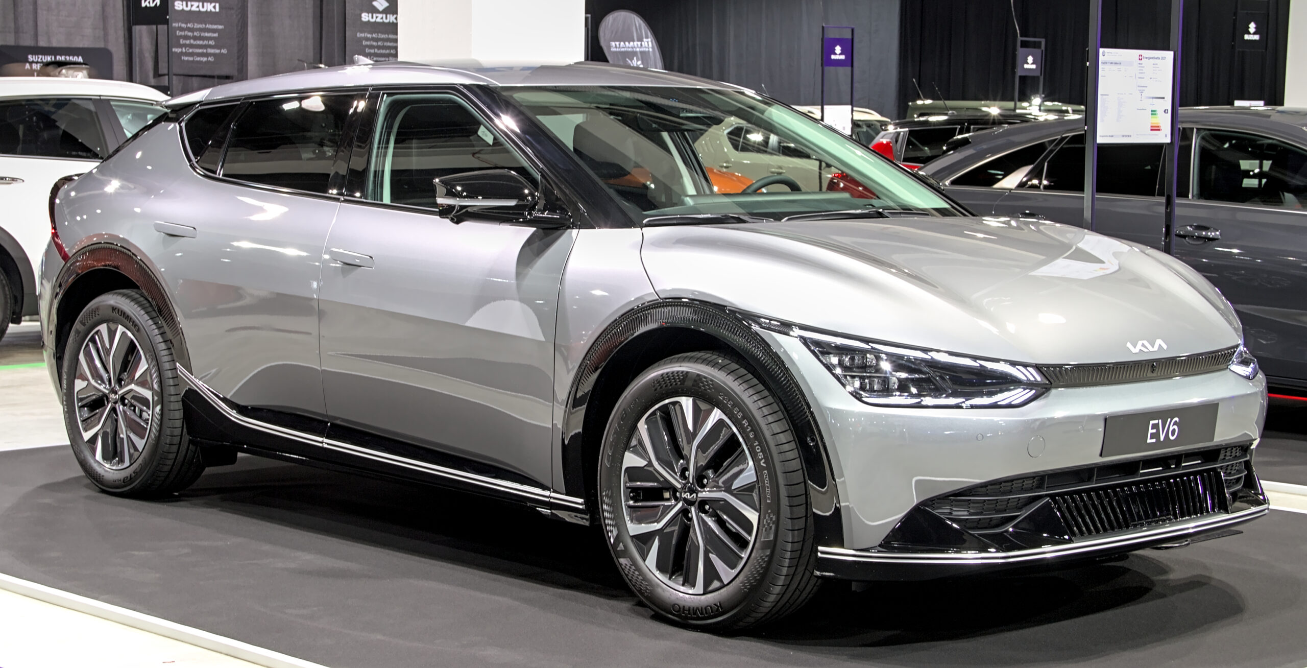 Kia EV6 Refreshed for 2025: More Range, Sharper Design & Advanced Tech