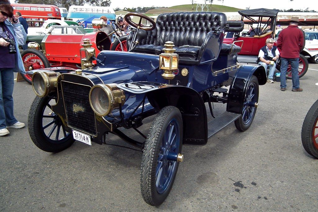 1908 Cadillac Model S runabout