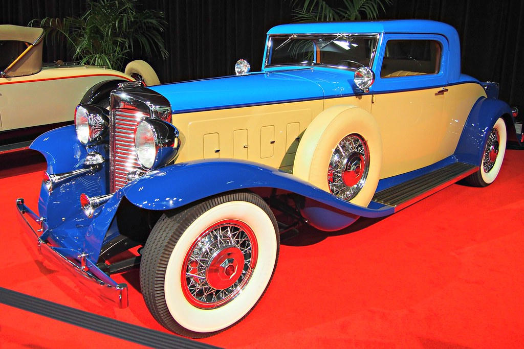 1931: Marmon Sixteen