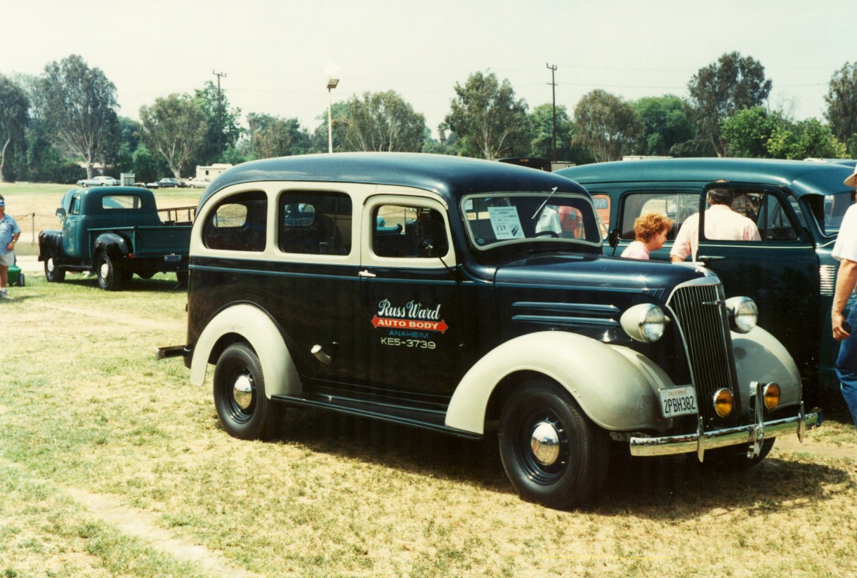 1935: Chevy Suburban Carryall