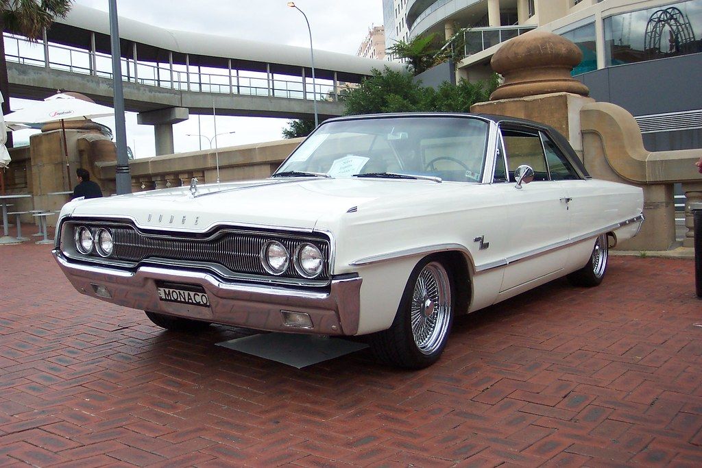 1966 Dodge Monaco