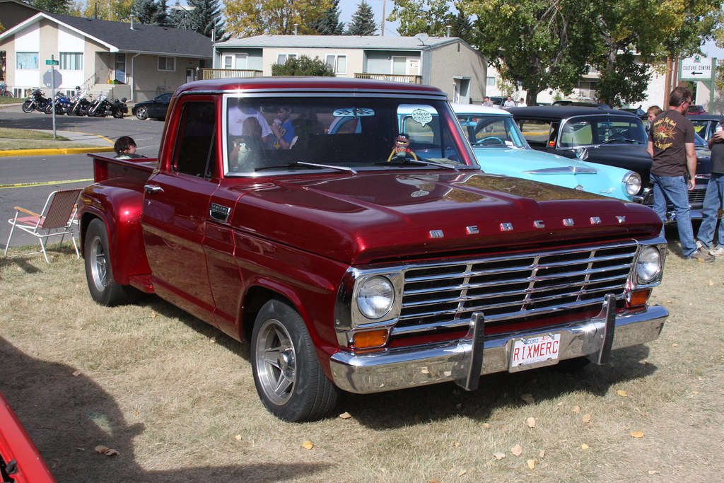 1967 Mercury M-100 truck