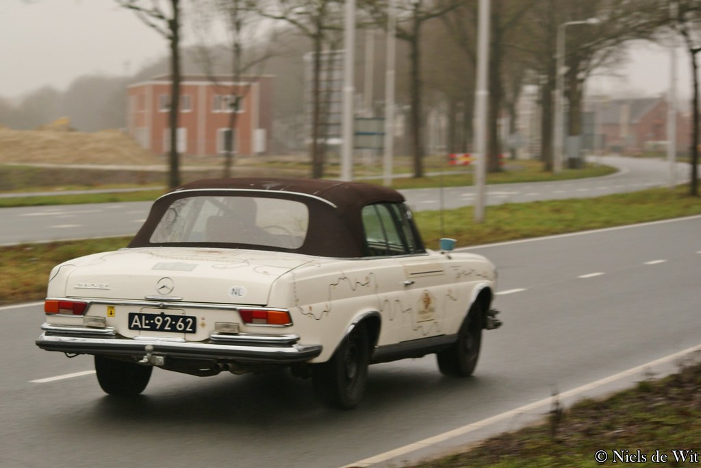 1969 Mercedes-Benz 280 SE Convertible