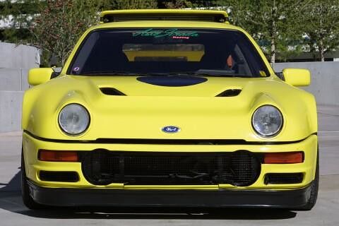 1986 Ford RS200 Evolution yellow