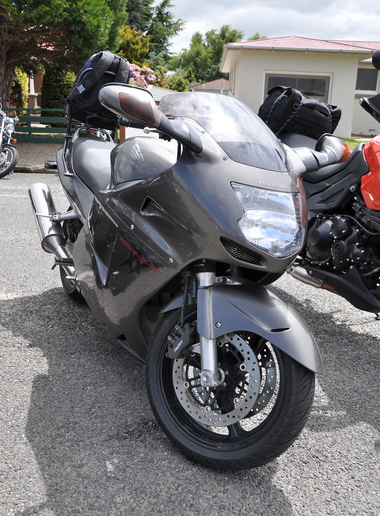 20.a. 1997 Honda CBR1100 Super Blackbird (Bike on right - 2nd bike of 2 side by side, other one '96)