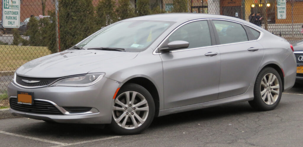 2015 Chrysler 200 Limited 2.4L front 1.27.18