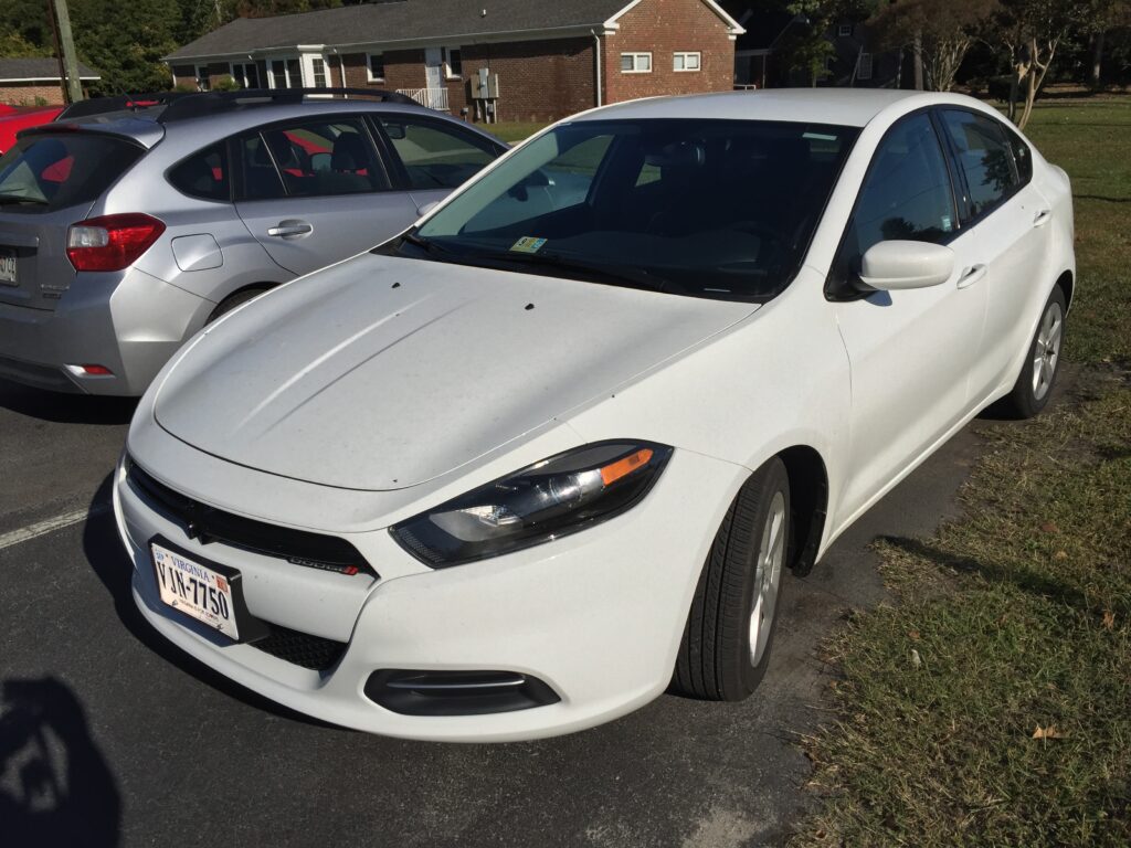 2016 Dodge Dart STX in white 3of3