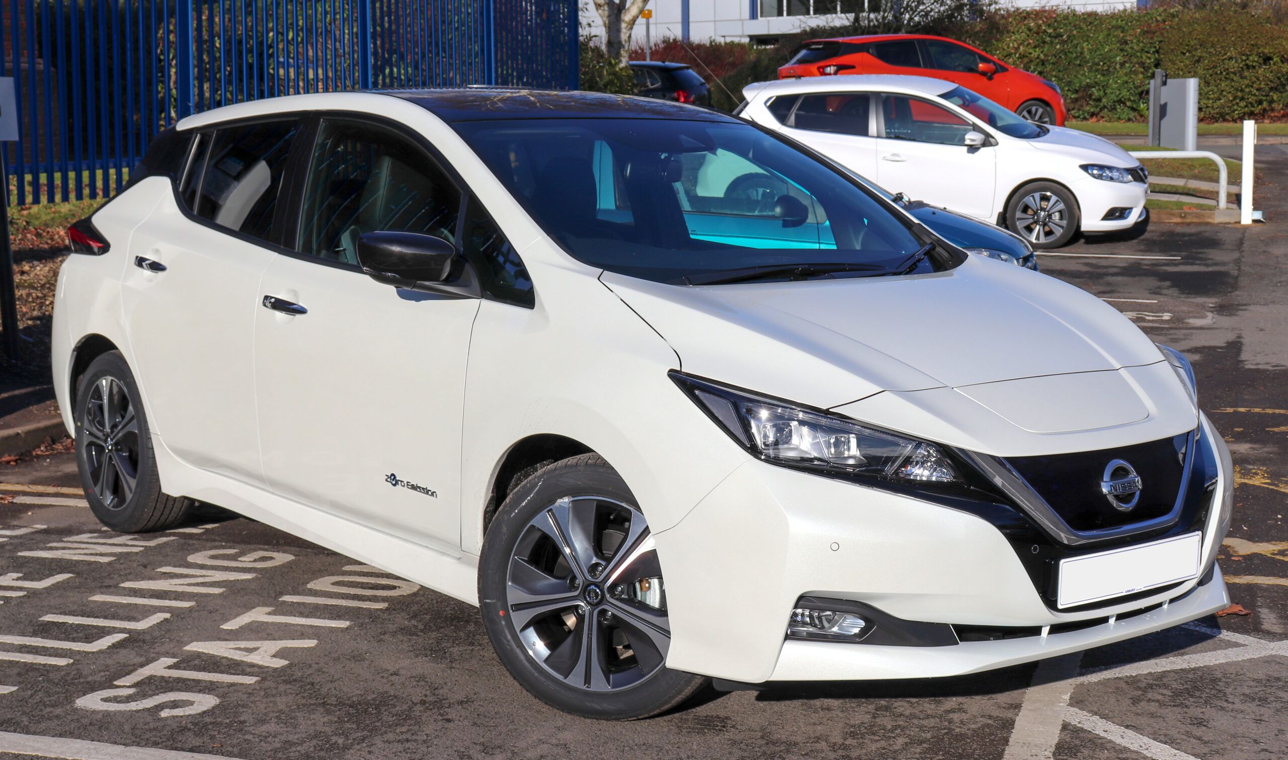 2018 Nissan Leaf Tekna Front