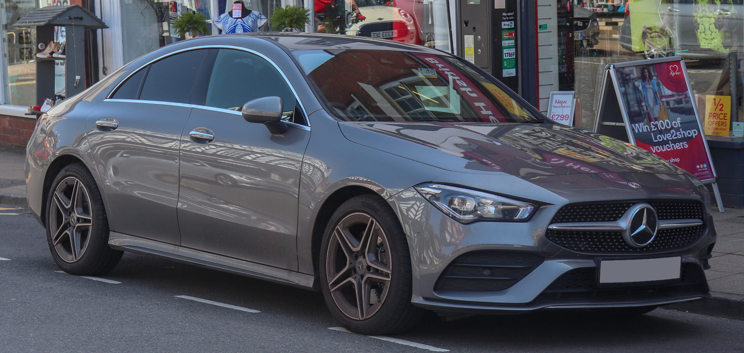 2019 Mercedes-Benz CLA 220 AMG Line Premium 2.0 Front