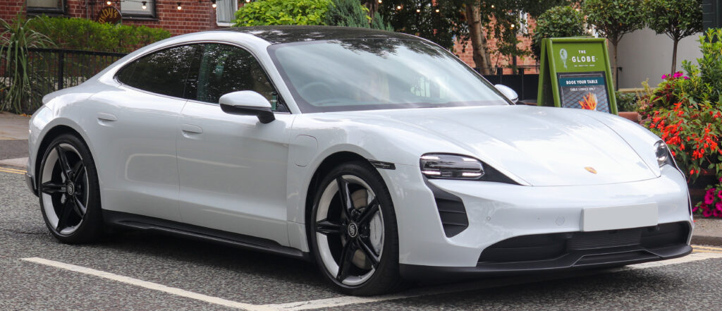 2020 Porsche Taycan 4S 79kWh Front