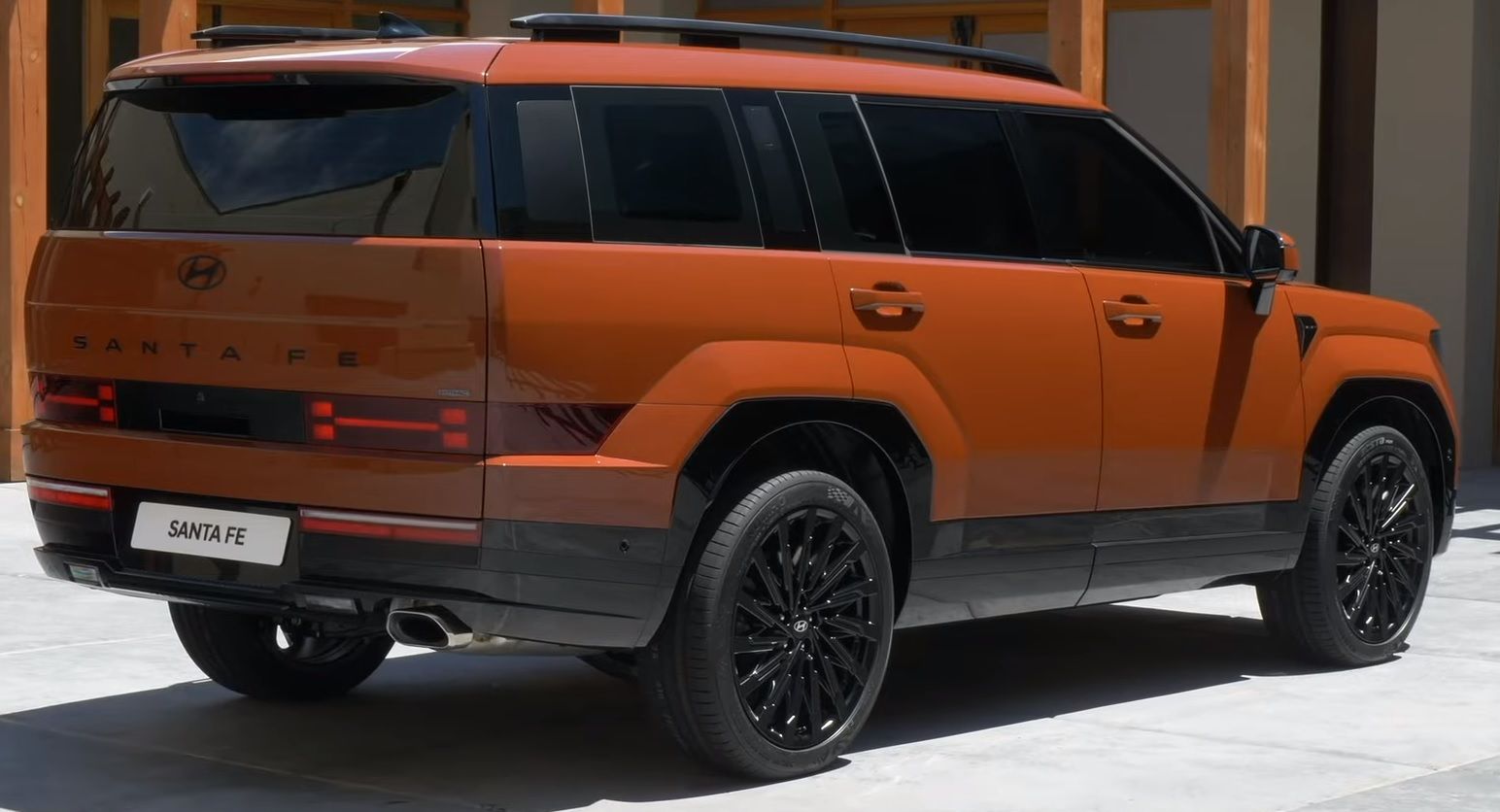 2024 Hyundai Santa Fe (MX5) 02