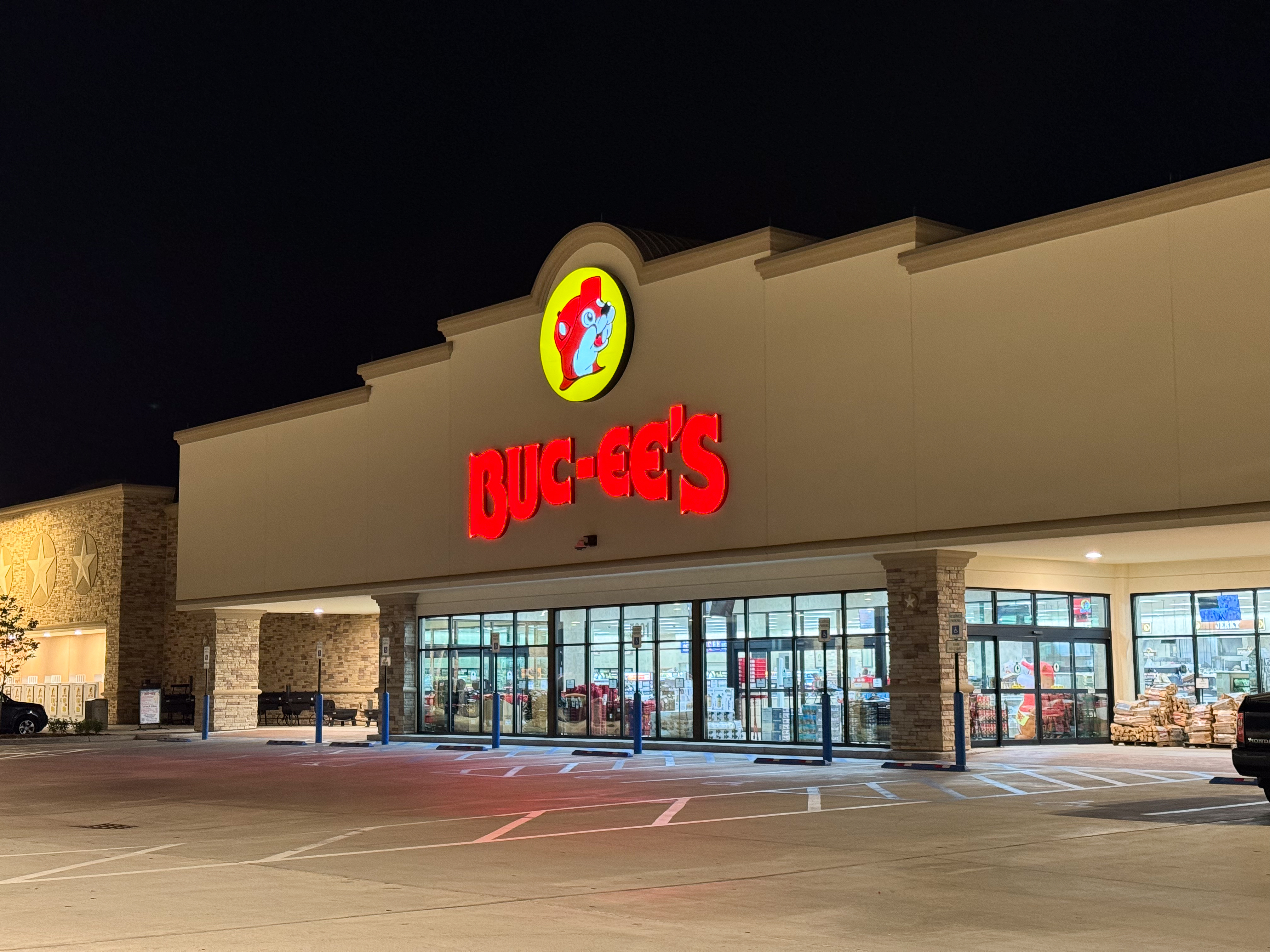Buc-ee's store
