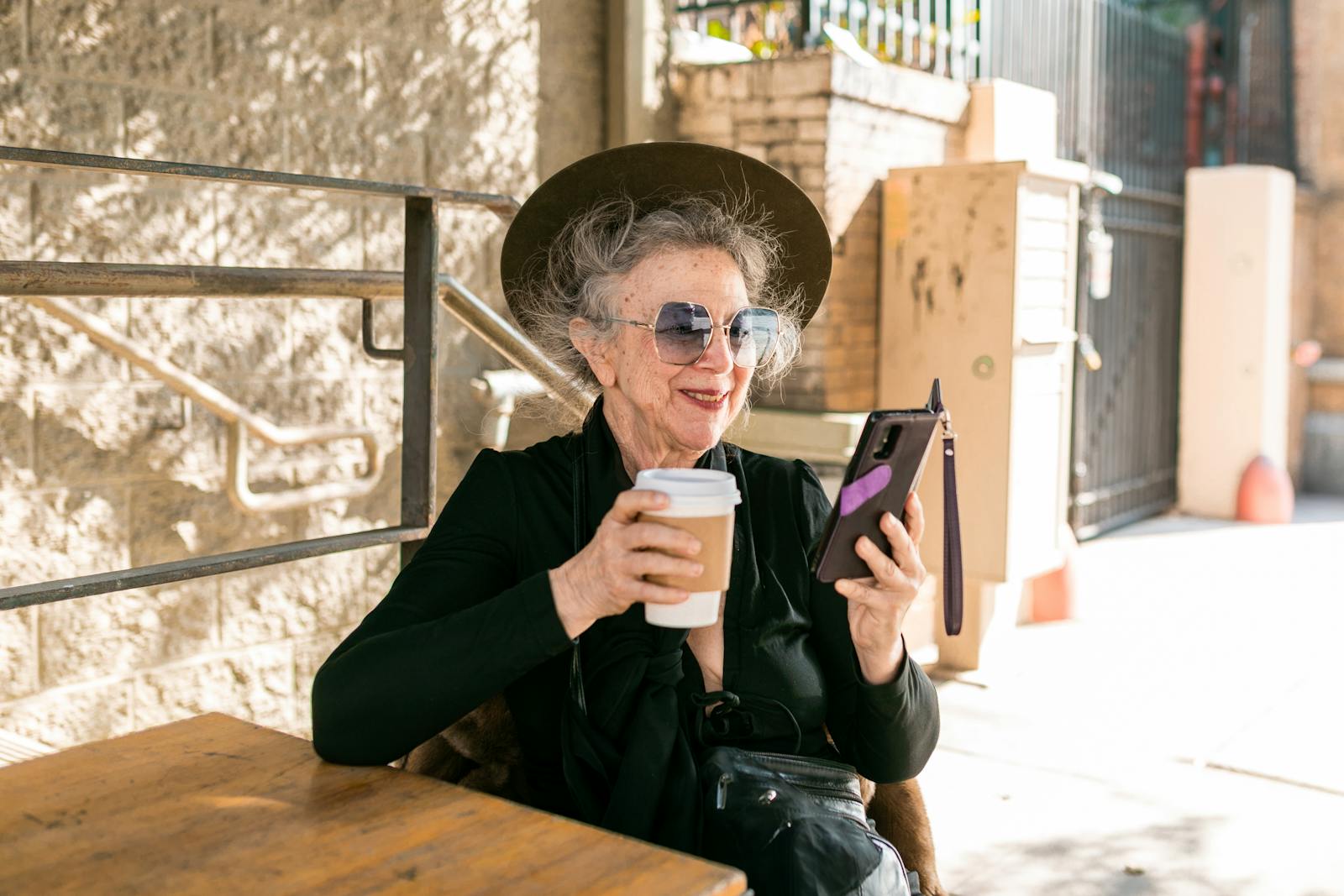 25 Outfits That Redefine Trendy Fashion After 60