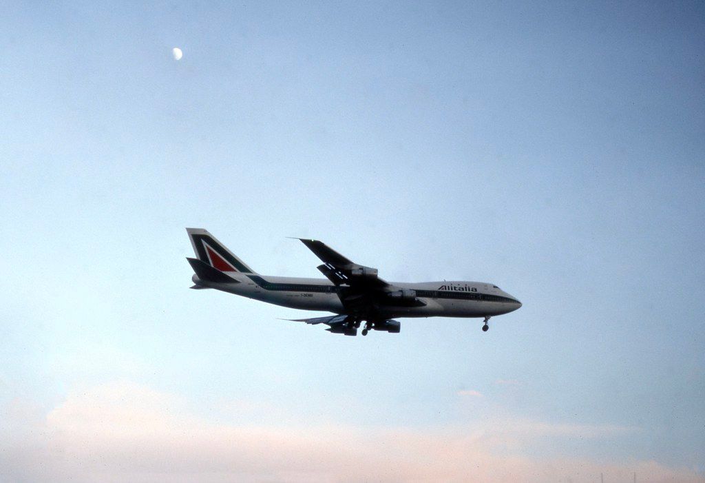 Aviation Enthusiasts' Delight