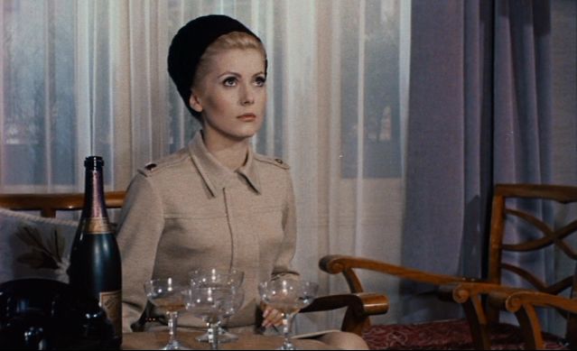 32. Belle de jour 1967
