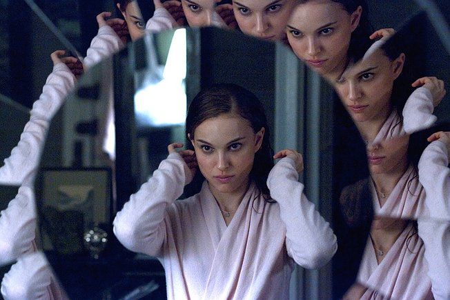 38. Black Swan 2010