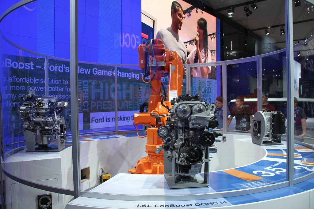 Car Manufacturing Robotic Arms