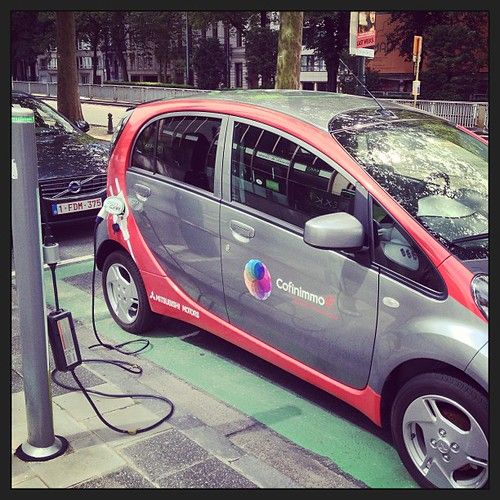 Charging your car like an iPod. #brussels #sustainability #cars