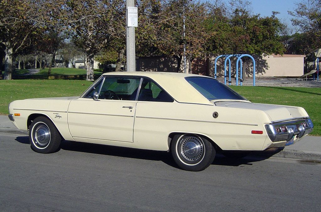 Dodge Dart Swinger