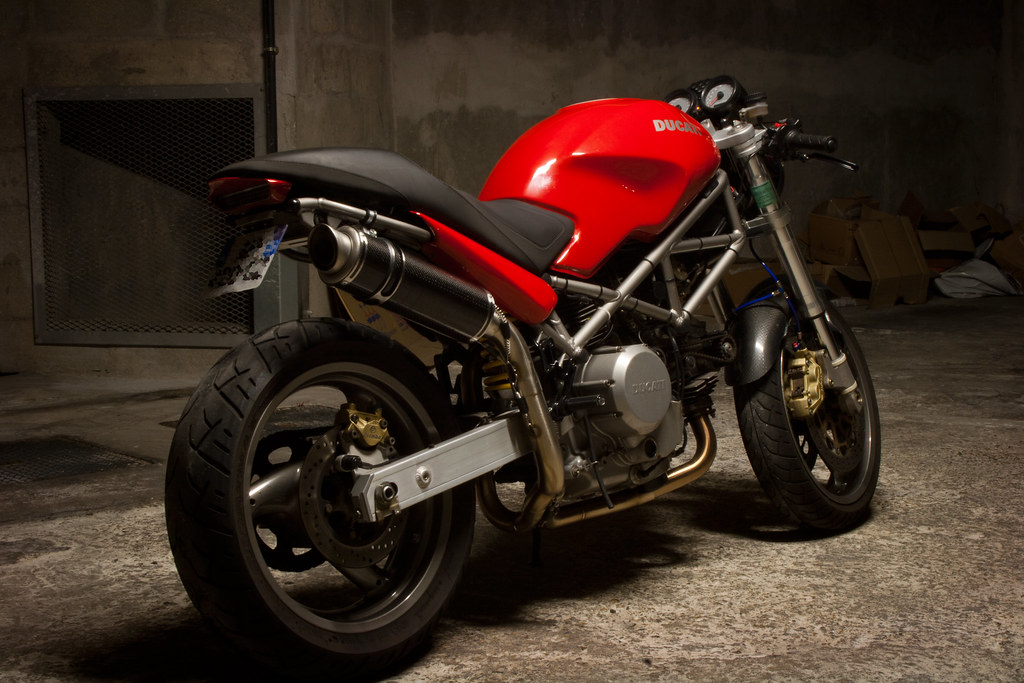 Ducati Monster 620 cafe racer
