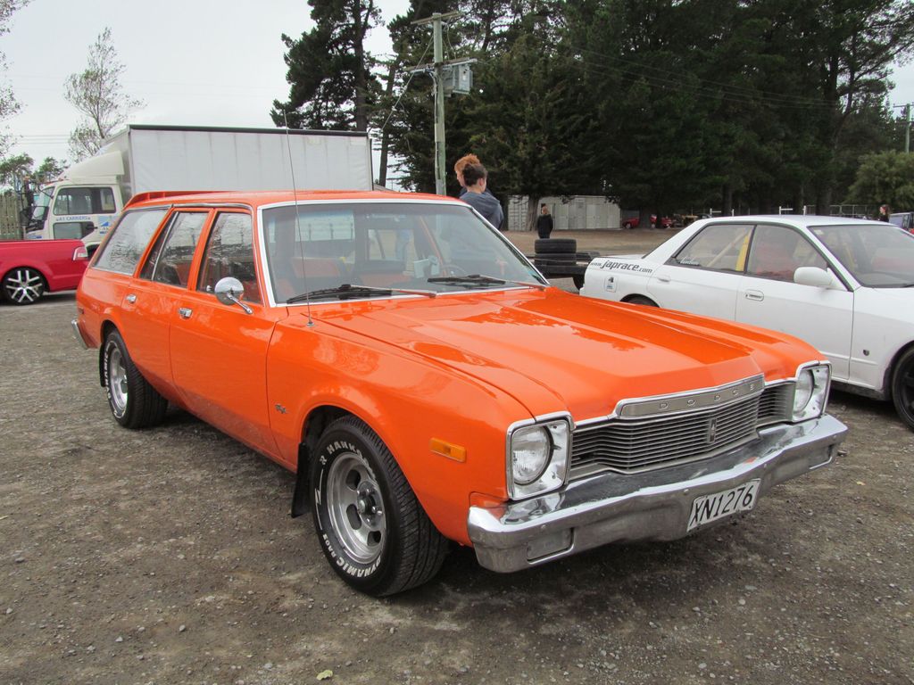 File:1977 Dodge Aspen wagon (17565768260).jpg