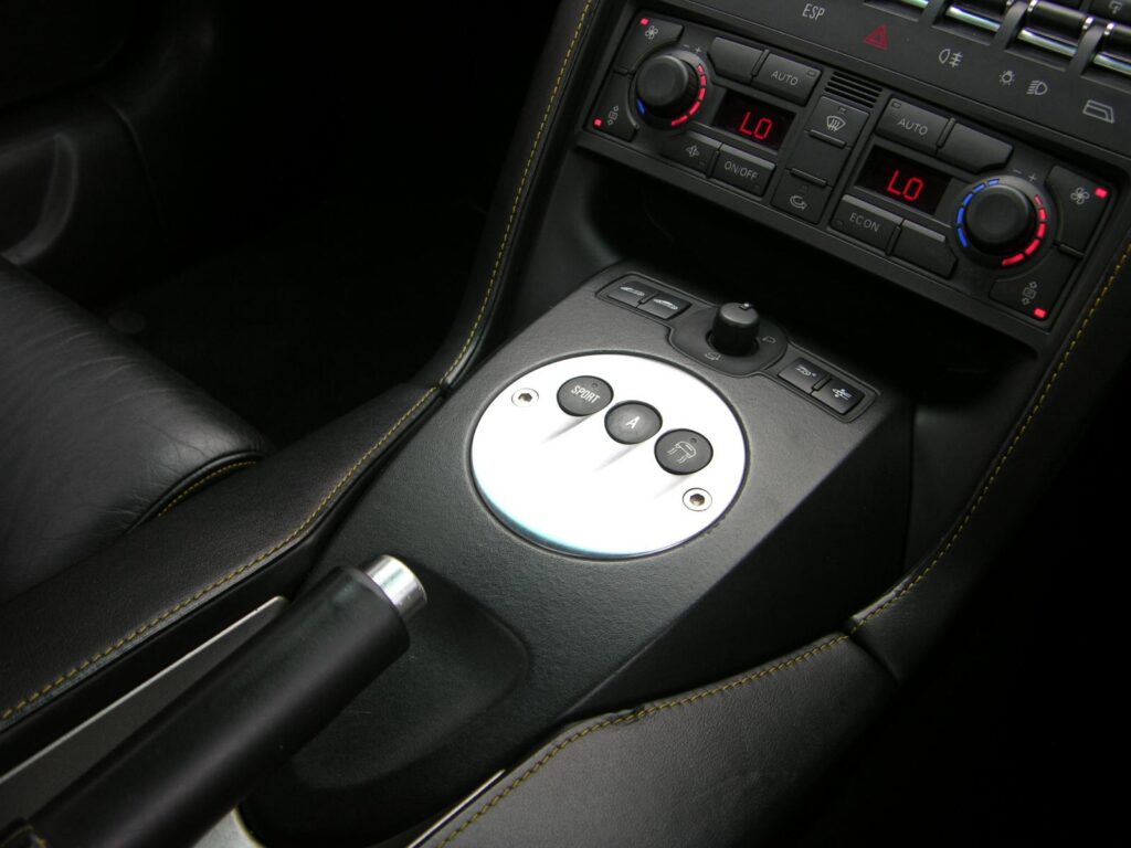 File:2006 Lamborghini Gallardo Spyder E-Gear - Flickr - The Car Spy