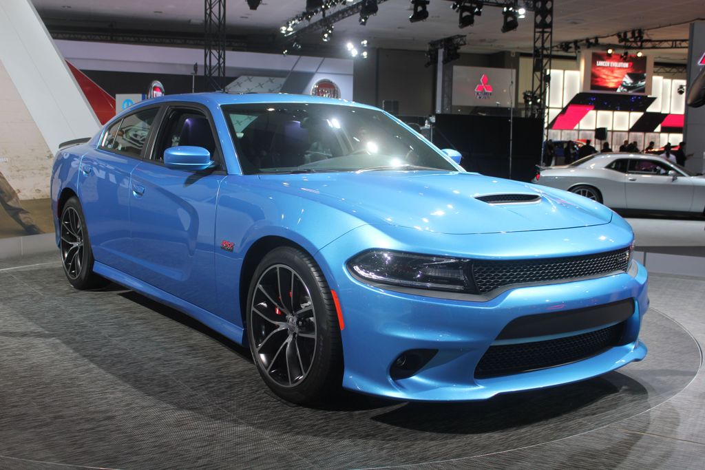 File:2015 Dodge Charger SRT 392 with Scat Pack.JPG