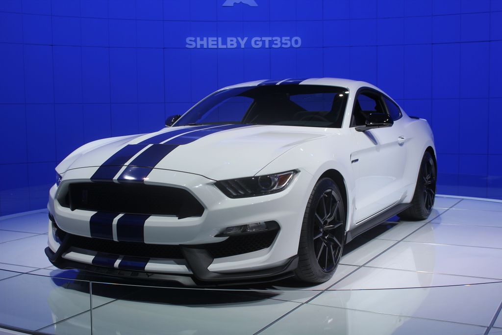 File:2016 Ford Mustang Shelby GT350.JPG